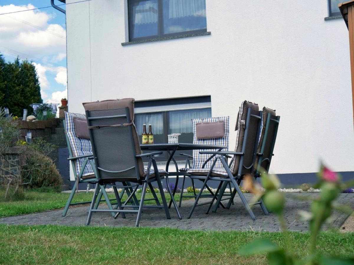 Beautiful Holiday Home Ideal For Hikers Kleinlangenfeld 외부 사진