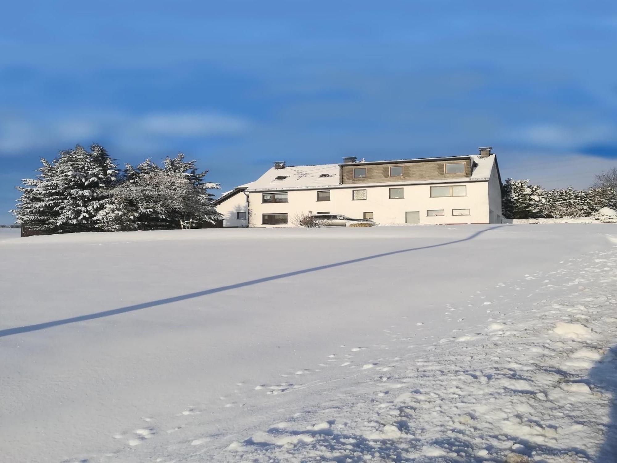 Beautiful Holiday Home Ideal For Hikers Kleinlangenfeld 외부 사진
